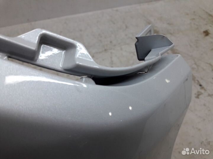 Бампер задний правый Toyota Rav4 XA50 2018