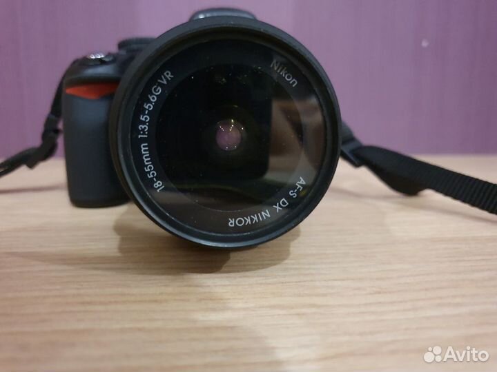 Зеркальная фотокамера Nikon D3100