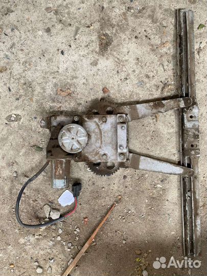 Дроссель стекллоподьемник