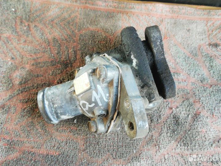 Корпус термостат Ниссан Премьера Комфорт Р11