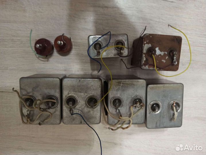 Конденсатор мбгч-1