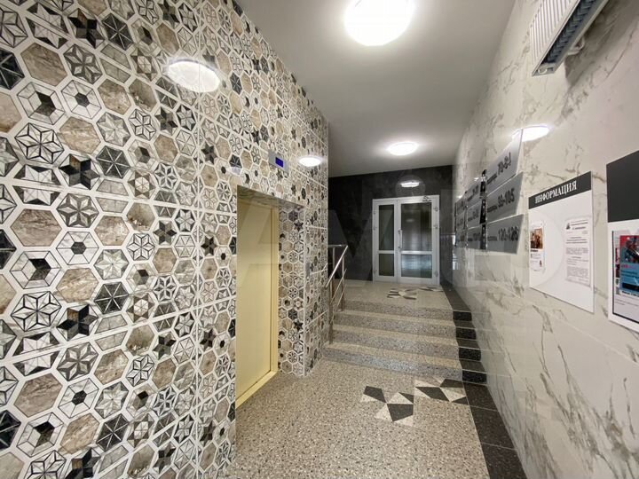 2-к. квартира, 55,3 м², 1/9 эт.