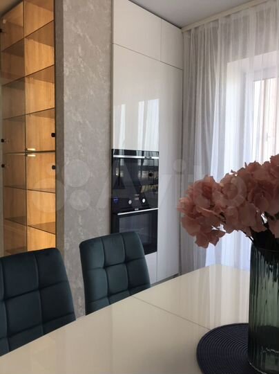 2-к. квартира, 60 м², 9/16 эт.