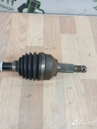Привод передний правый Nissan Qashqai J10 HR16DE