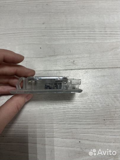 Плафон подсветки салона Bmw F11