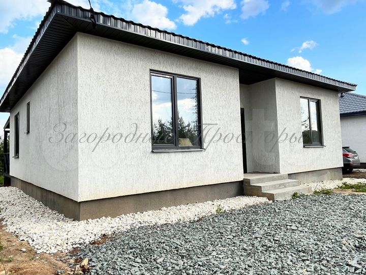 Коттедж 118 м² на участке 8,3 сот.