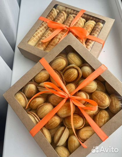 Вафельные трубочки и орешки на заказ