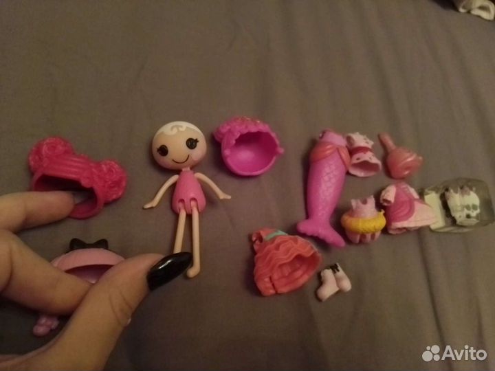 Кукла с полным набором