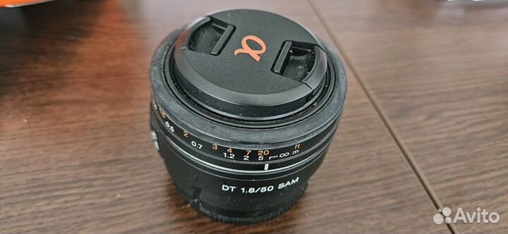 Объектив Sony a DT 50mm F1.8 SAM