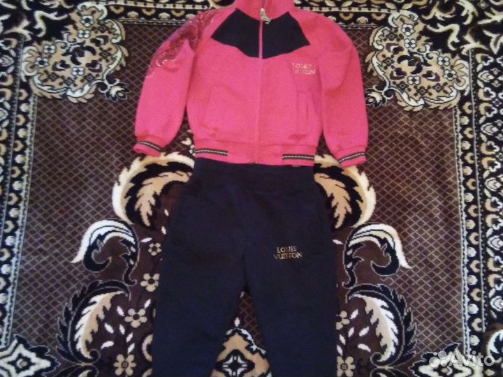Костюмчик для девочки