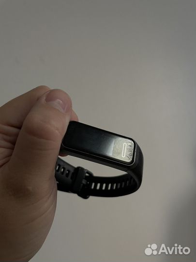 Huawei band 4
