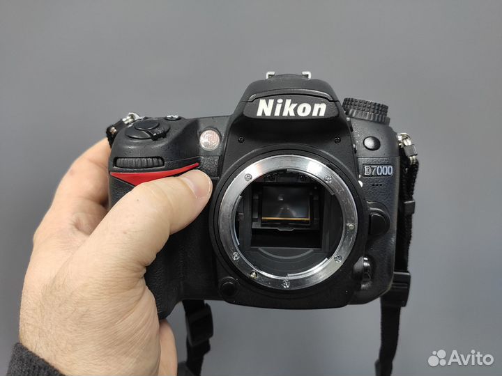 Nikon D7000 body пробег 11700