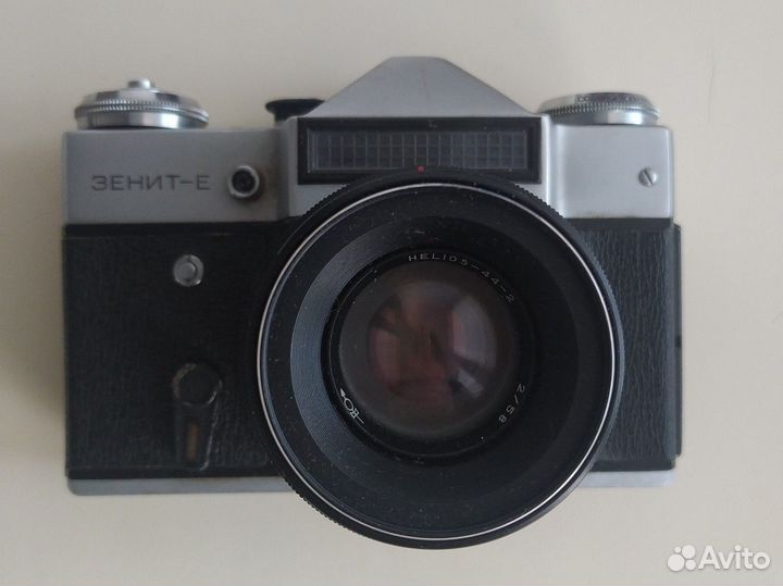 Плёночный фотоаппарат Зенит -Е фэд 5в