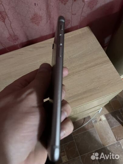 iPhone 6S, 32 ГБ