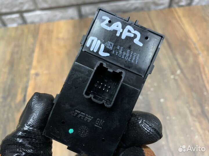 Opel zafira C Блок управления стеклоподъемниками