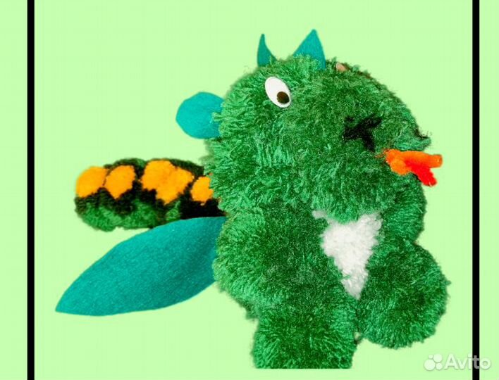 Дракон Игрушка из помпонов + два Мини дракончика