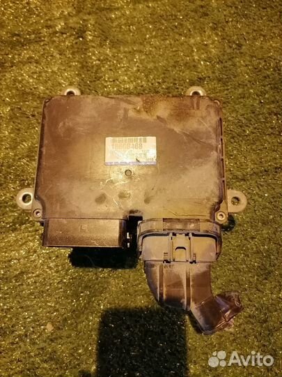 Блок управления двигателем 4B10 1860B468 Mitsubish