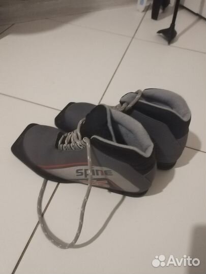 Лыжные ботинки 35р