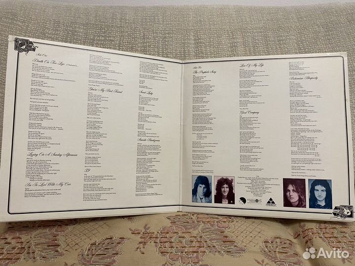 Queen - A Night AT The Opera (1975)