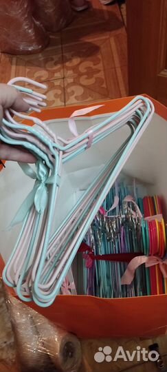 Вешалки плечики детские