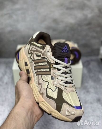 Кроссовки adidas response cl bad bunny