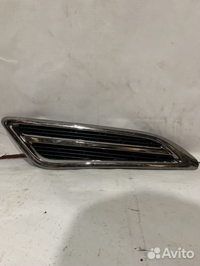 Накладка крыла Nissan Patrol Y62 638281LA0A