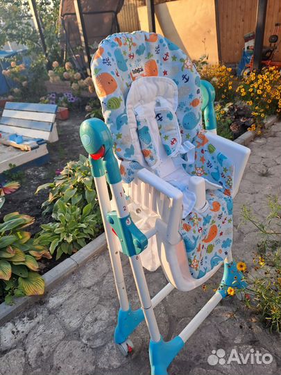 Детский стульчик для кормления