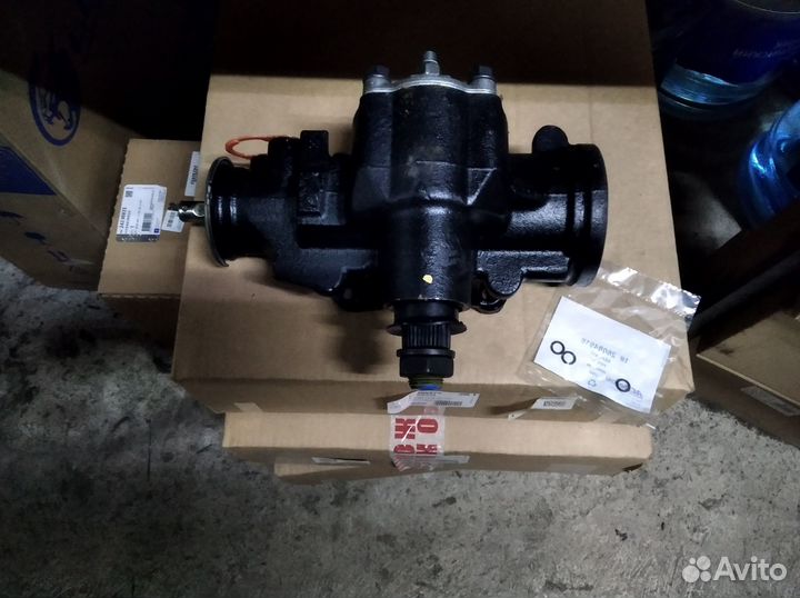 Редуктор рулевой Hummer H2 00-06