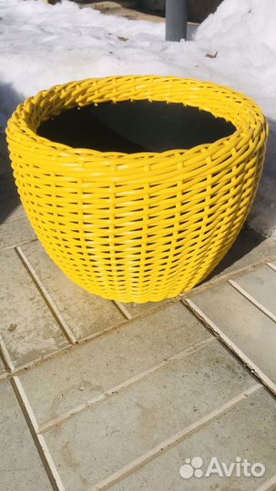 Кашпо из исскуственного ротанга 12 л для цветов