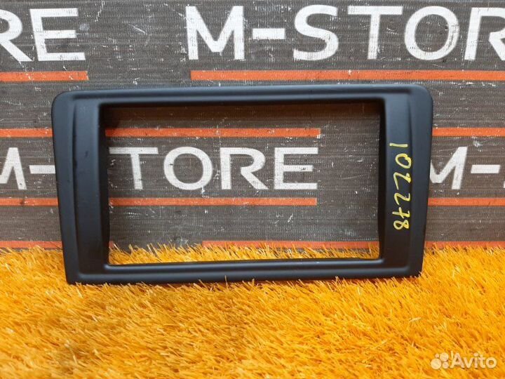 Рамка магнитолы Audi A3 8P caxc 2009