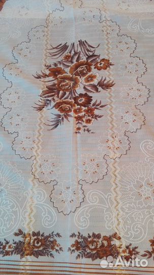 Покрывало с 2 нав. для подушек,на кровать, новое