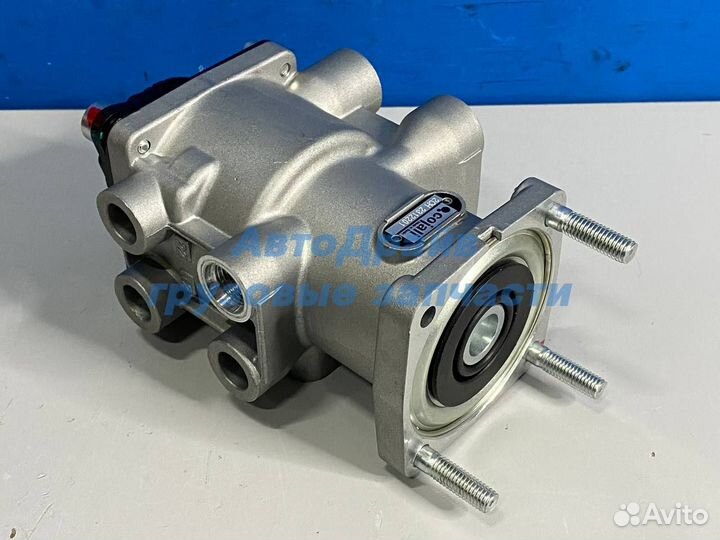 Кран тормозной DAF XF95 105 главный