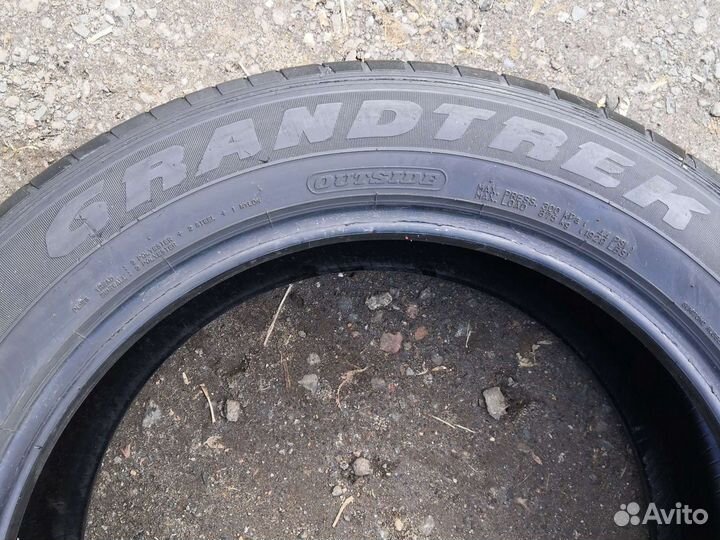 Dunlop Grandtrek ST30 245/55 R19