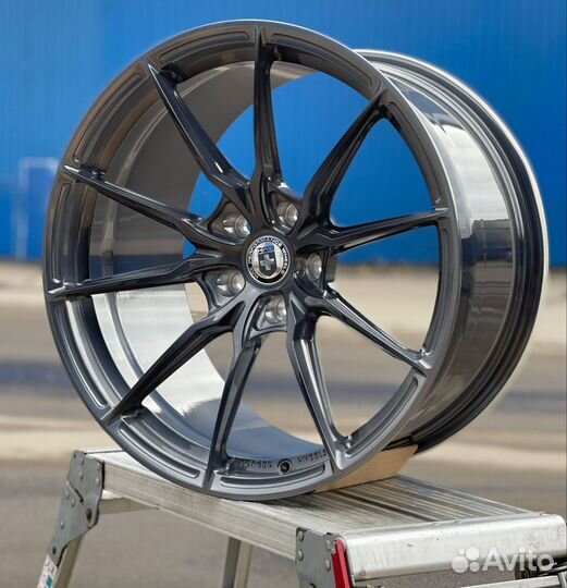 Кованые диски GT Forged R20 на BMW M4 F82/F83