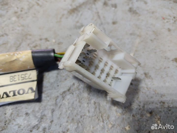 735138 Проводка кабины Volvo FH