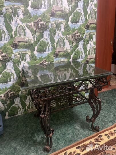 Кованный стол