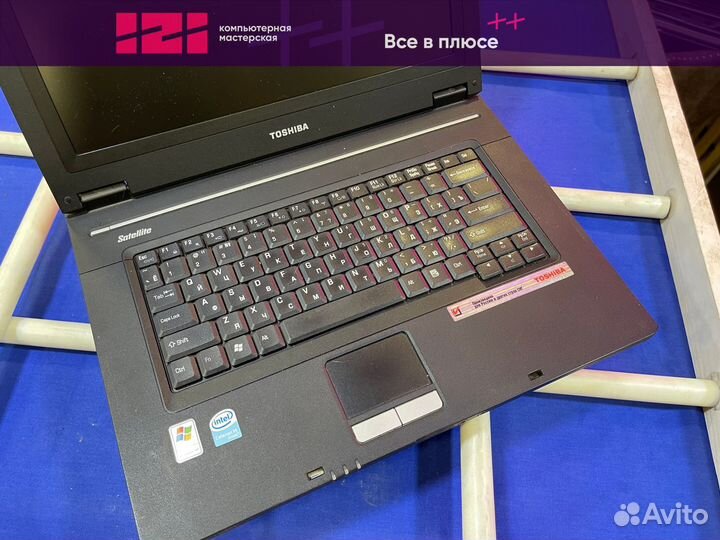 Ноутбук Toshiba L30-114 на разбор/запчасти