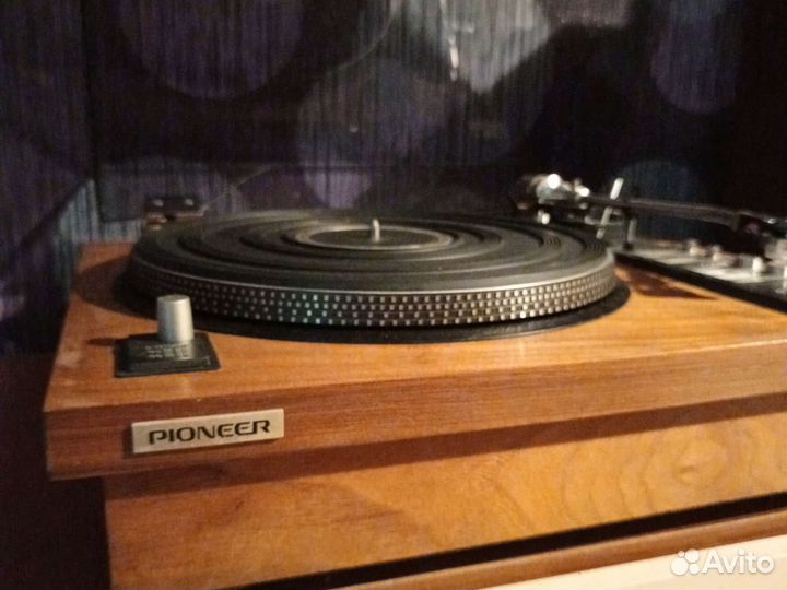 Виниловый проигрыватель pioneer