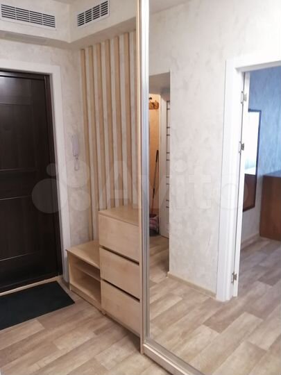 2-к. квартира, 55 м², 9/9 эт.