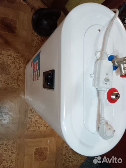 Водонагреватель 50л