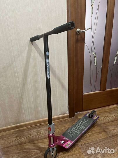 Трюковой самокат кастом стрит