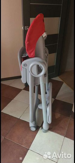 Стульчик для кормления с рождения