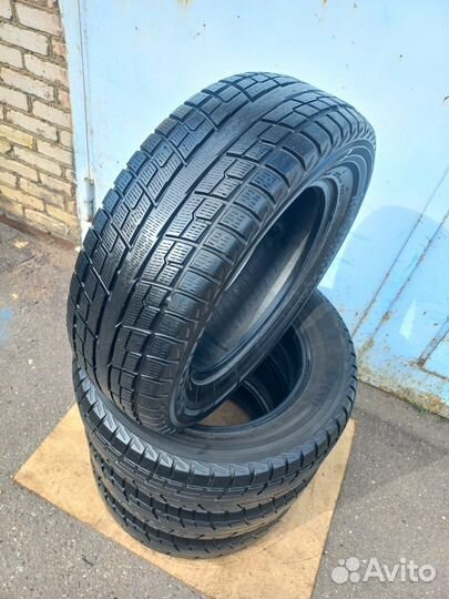 Yokohama Ice Guard IG51V 235/65 R17