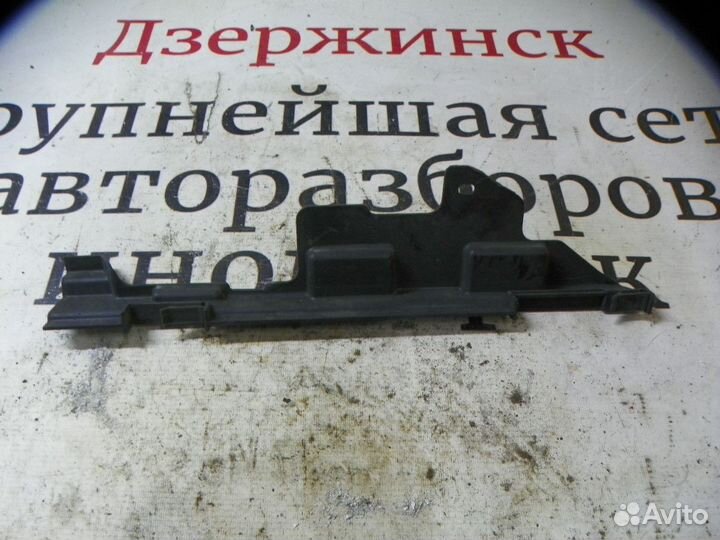 Воздуховод радиатора правый Hyundai Santa Fe