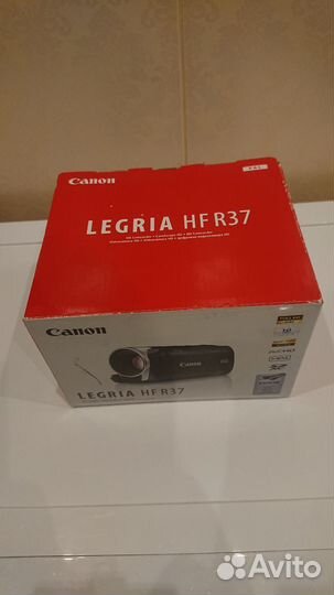 Видеокамера Full HD Canon Legria R 37/карта