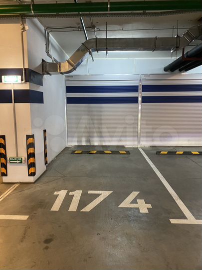 Машиноместо, 18 м²