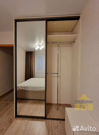 Угловой шкаф