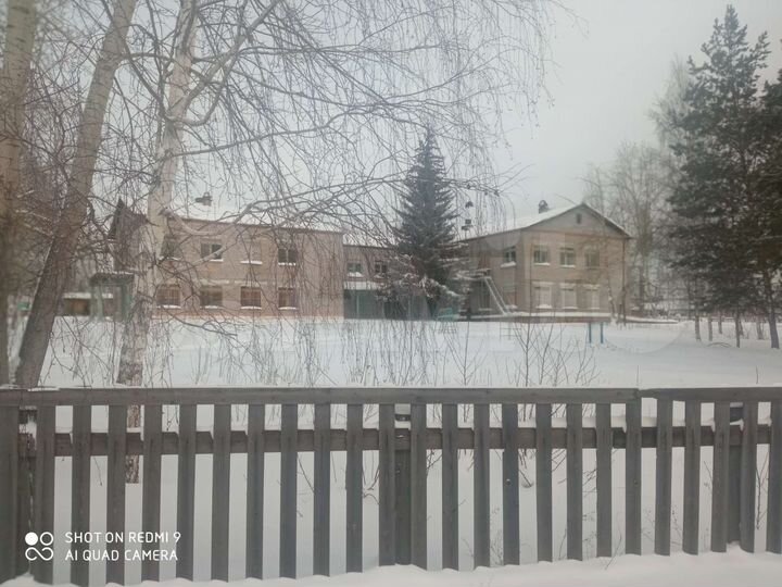 Здание, 1072 м²