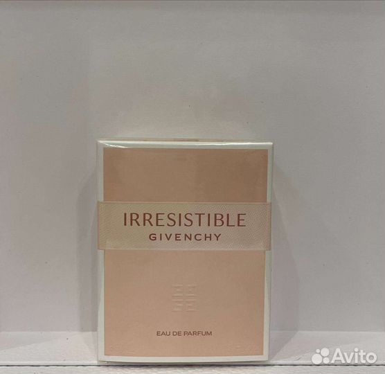 Женская прфюмерная вода Irresistible Givenchy
