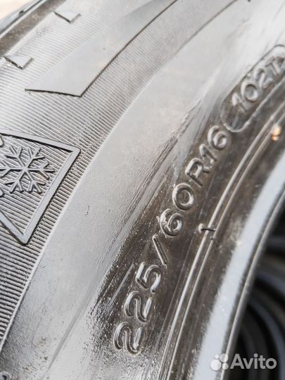 Michelin Latitude X-Ice North 2 225/60 R16